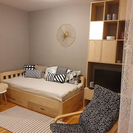 Apartamento Stan Na Dan "Irina" Banja Luka Exterior foto