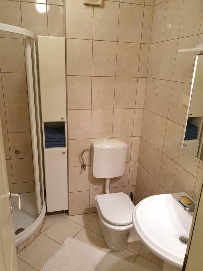 Apartamento Stan Na Dan "Irina" Banja Luka Exterior foto